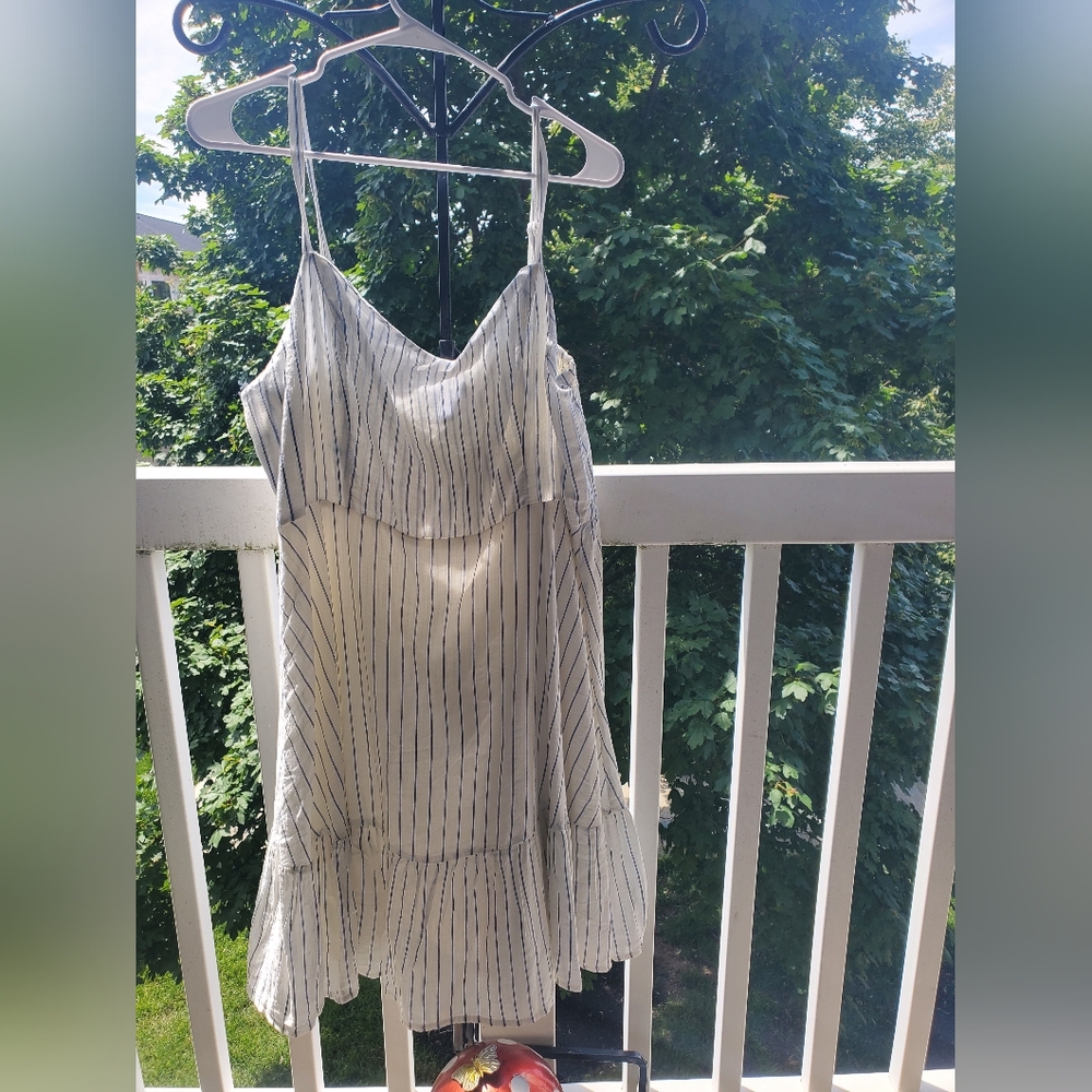 Brand New, Never Worn Old Navy White and Blue Striped Lined Sundress